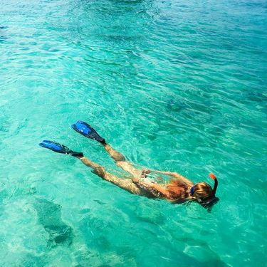 Snorkeling. Ffryes Beach, Antigua